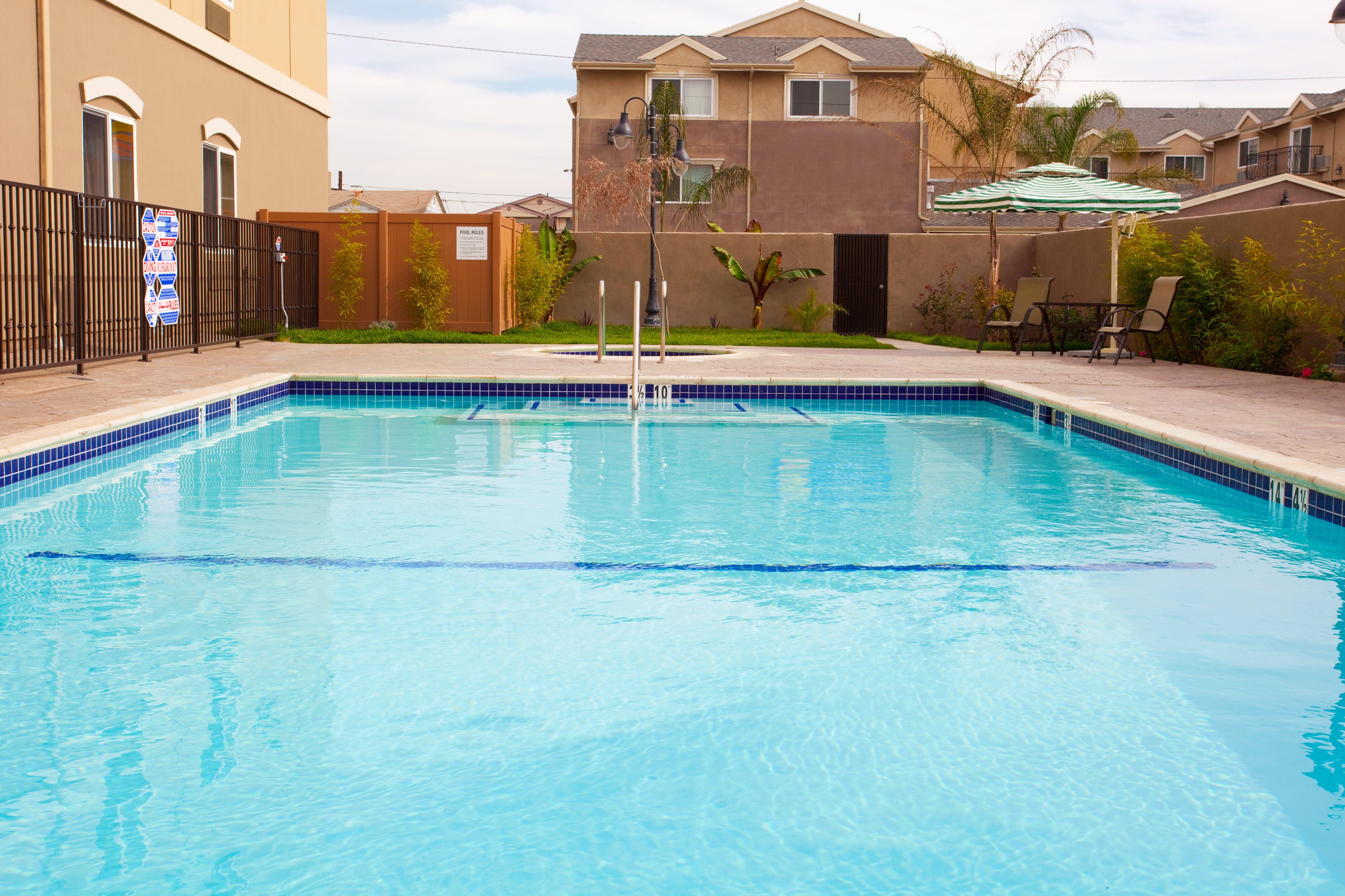 Holiday Inn Express Hotel & Suites Los Angeles Airport Hawthorne By Ihg Eksteriør billede